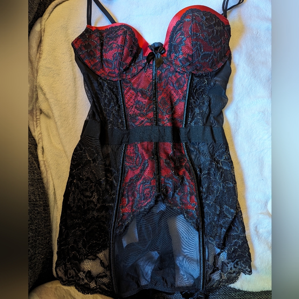 Victoria's Secret Red and Black Lace Bustier